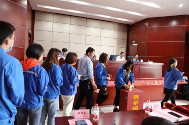 888集团电子游戏(中国游)有限公司官网纸业工会第七届会员代表大会圆满进行