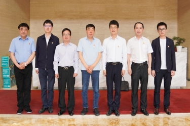 共青团黄冈市委书记田凯一行莅临888集团电子游戏(中国游)有限公司官网纸业调研
