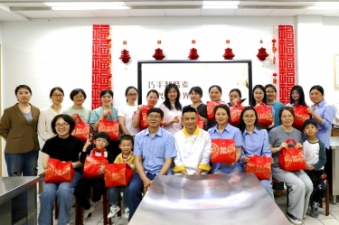 女职工业余文化活动 | 巧手造烧麦 888集团电子游戏(中国游)有限公司官网悦食光